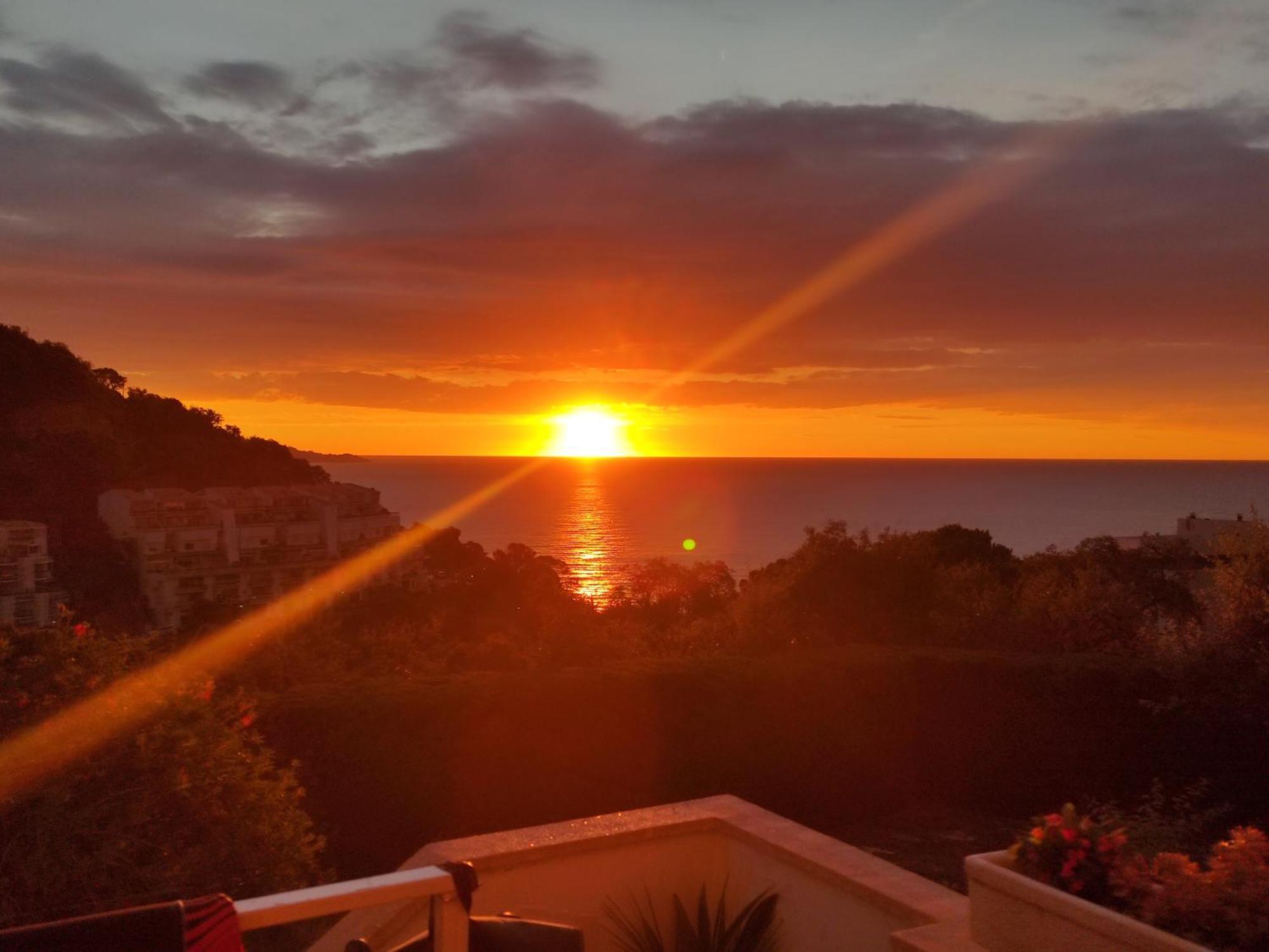 Apartamento Con Piscina - Tossa - Magnificas Vistas Al Mar Girona Zewnętrze zdjęcie